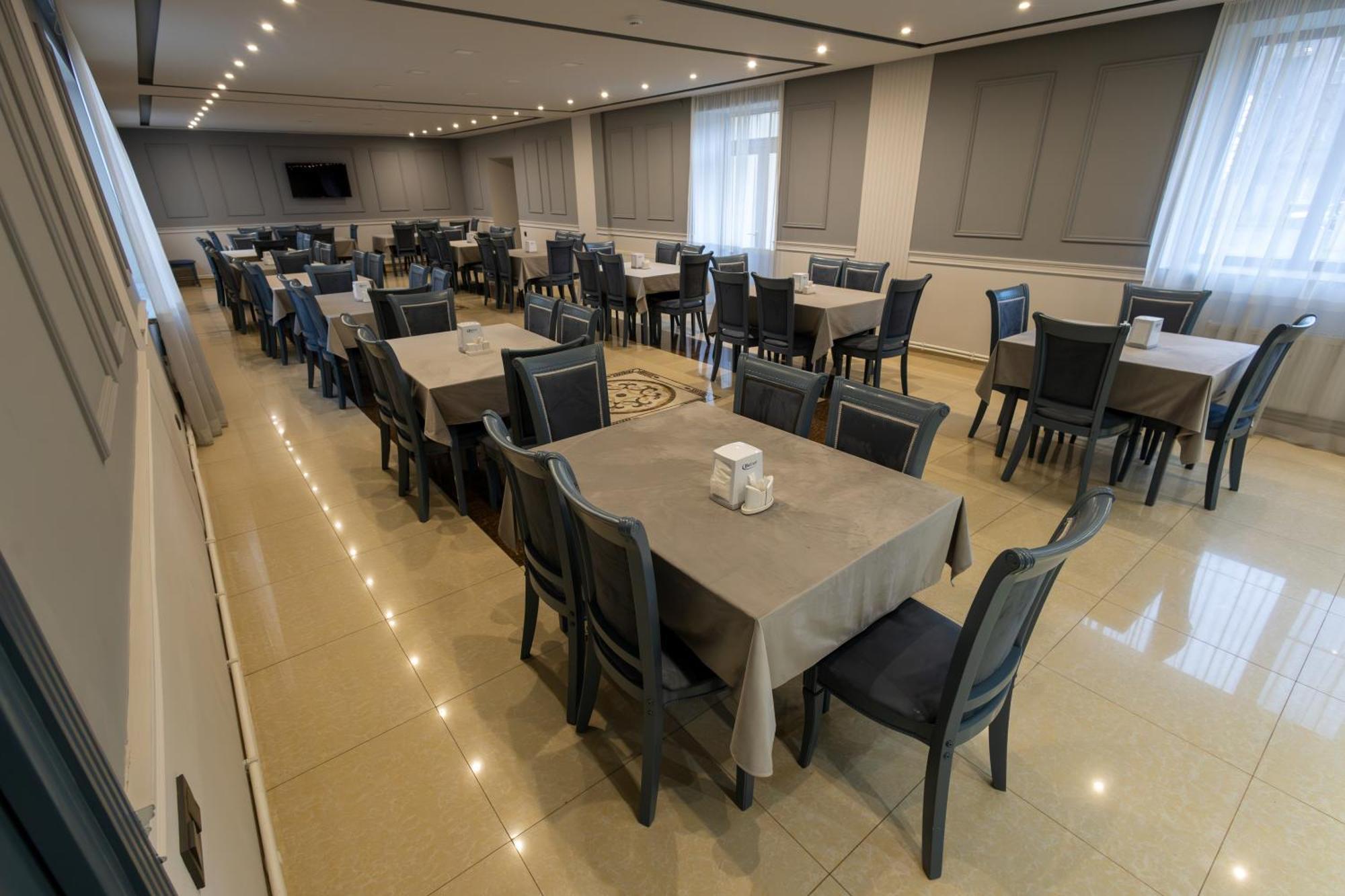 Gyumri Hotel Bagian luar foto