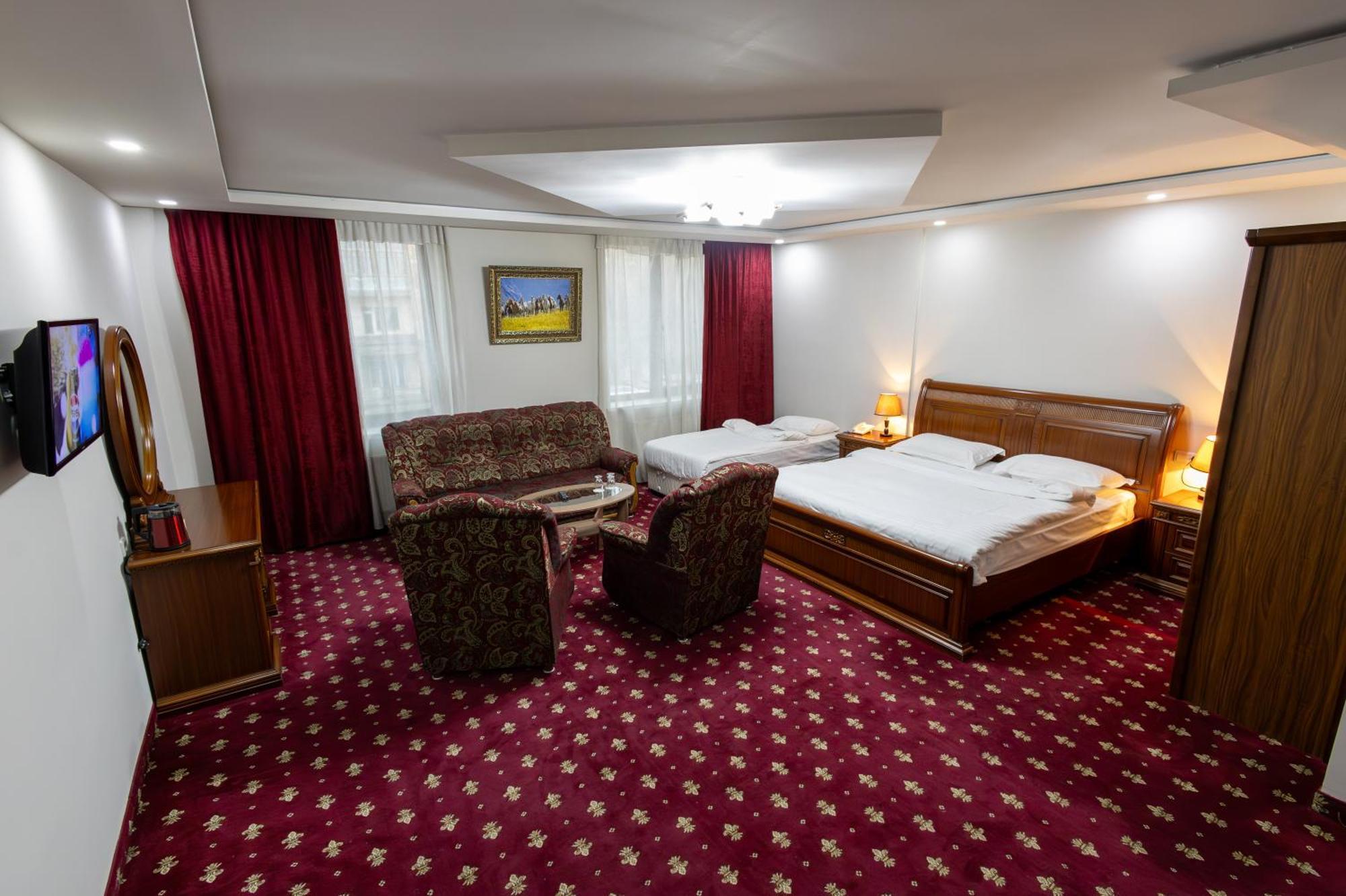 Gyumri Hotel Bagian luar foto